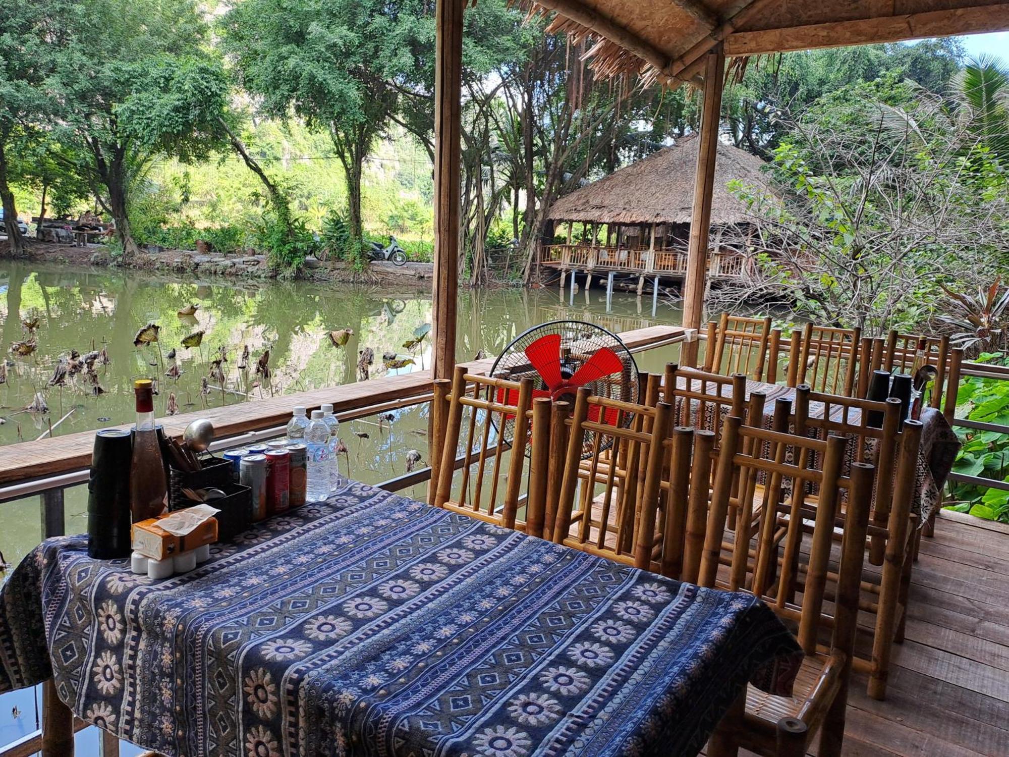 Thung Sen Tam Coc Chalets Ninh Binh Quarto foto